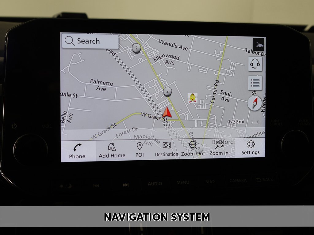 Used 2023 Nissan Pathfinder SL image 3