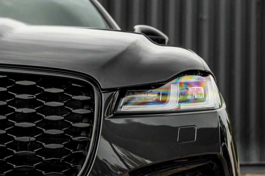 New 2026 Jaguar F-PACE R-Dynamic S image 6