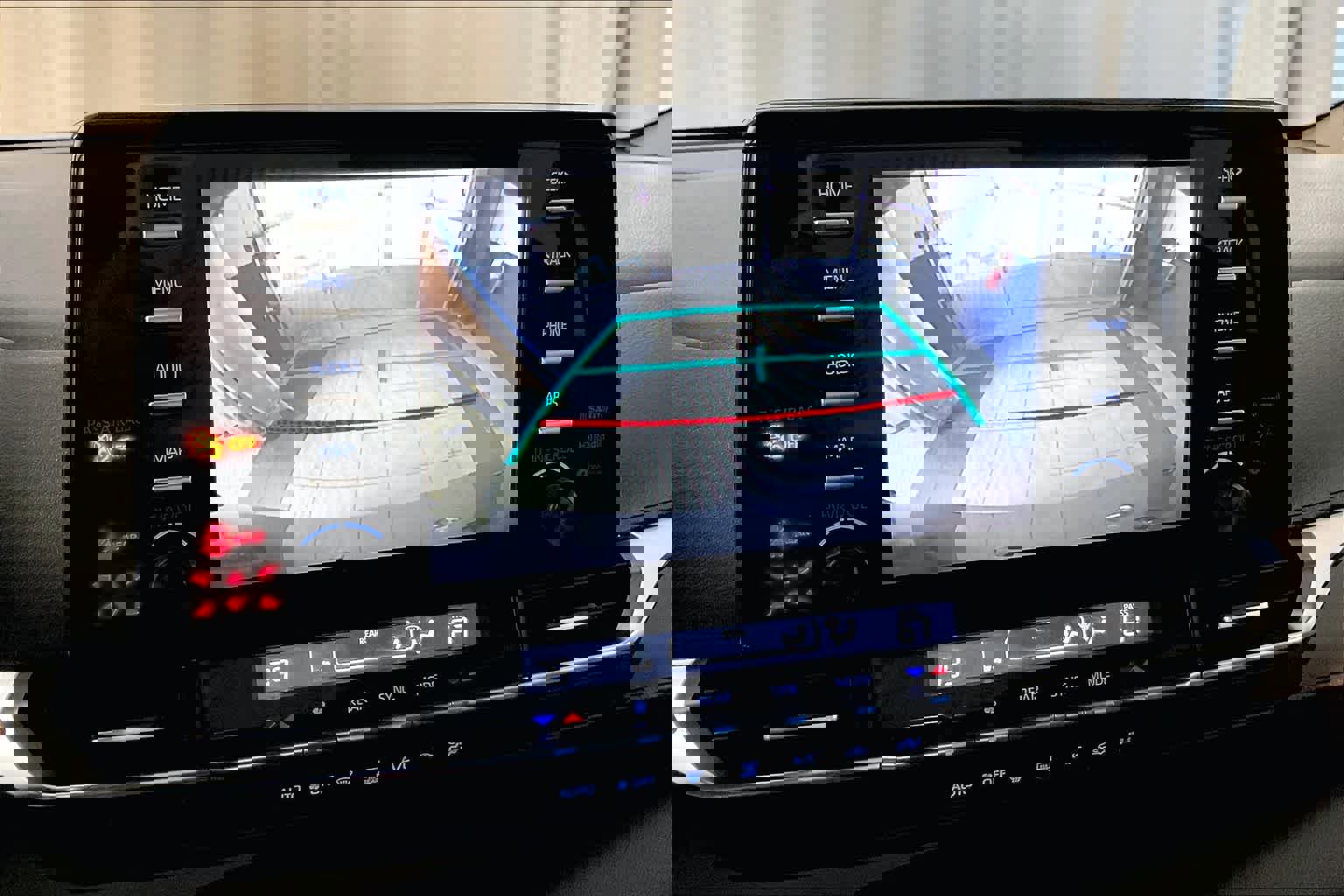 Certified 2022 Toyota Sienna LE image 20