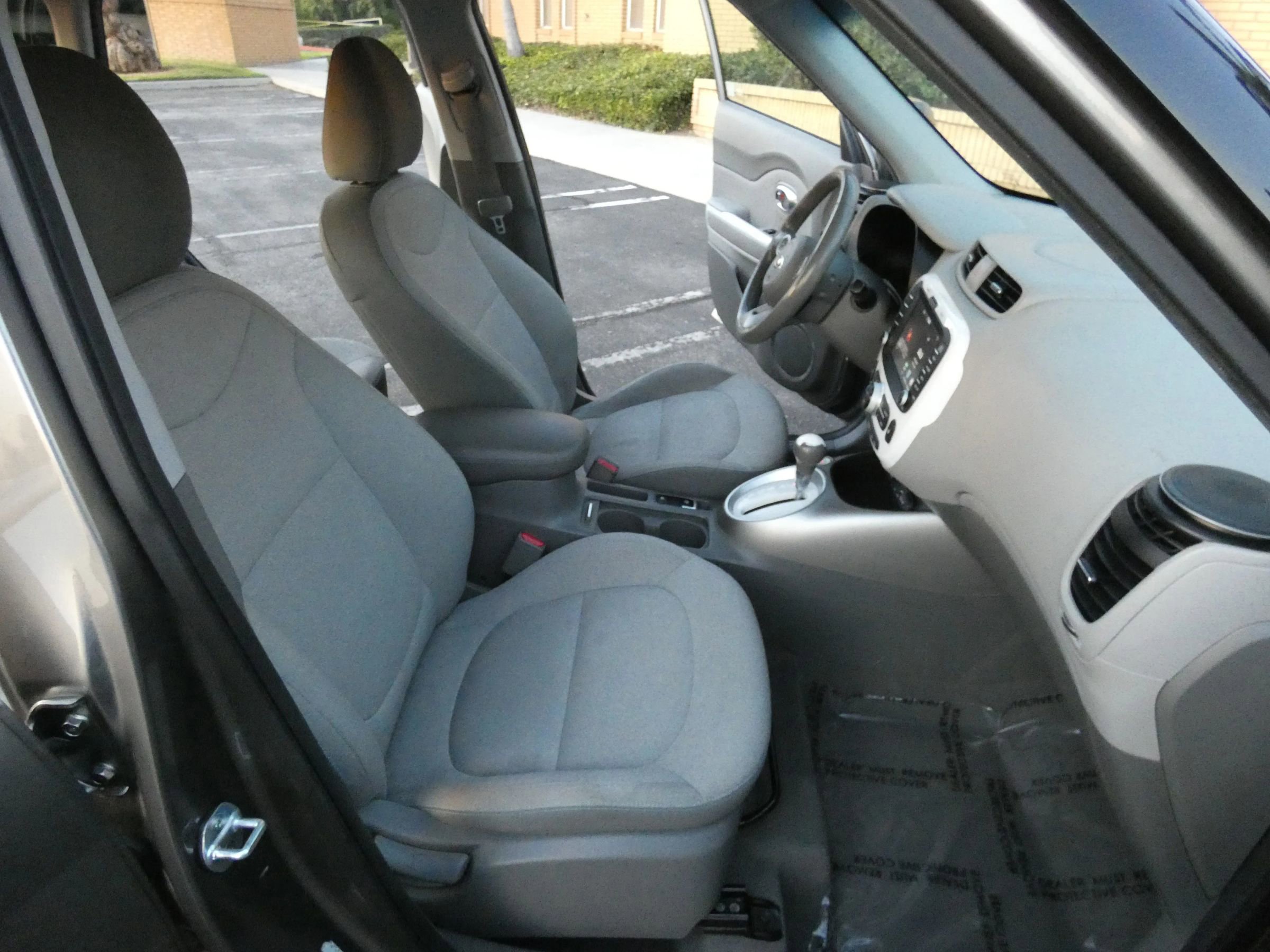 Used 2018 Kia Soul EV image 24