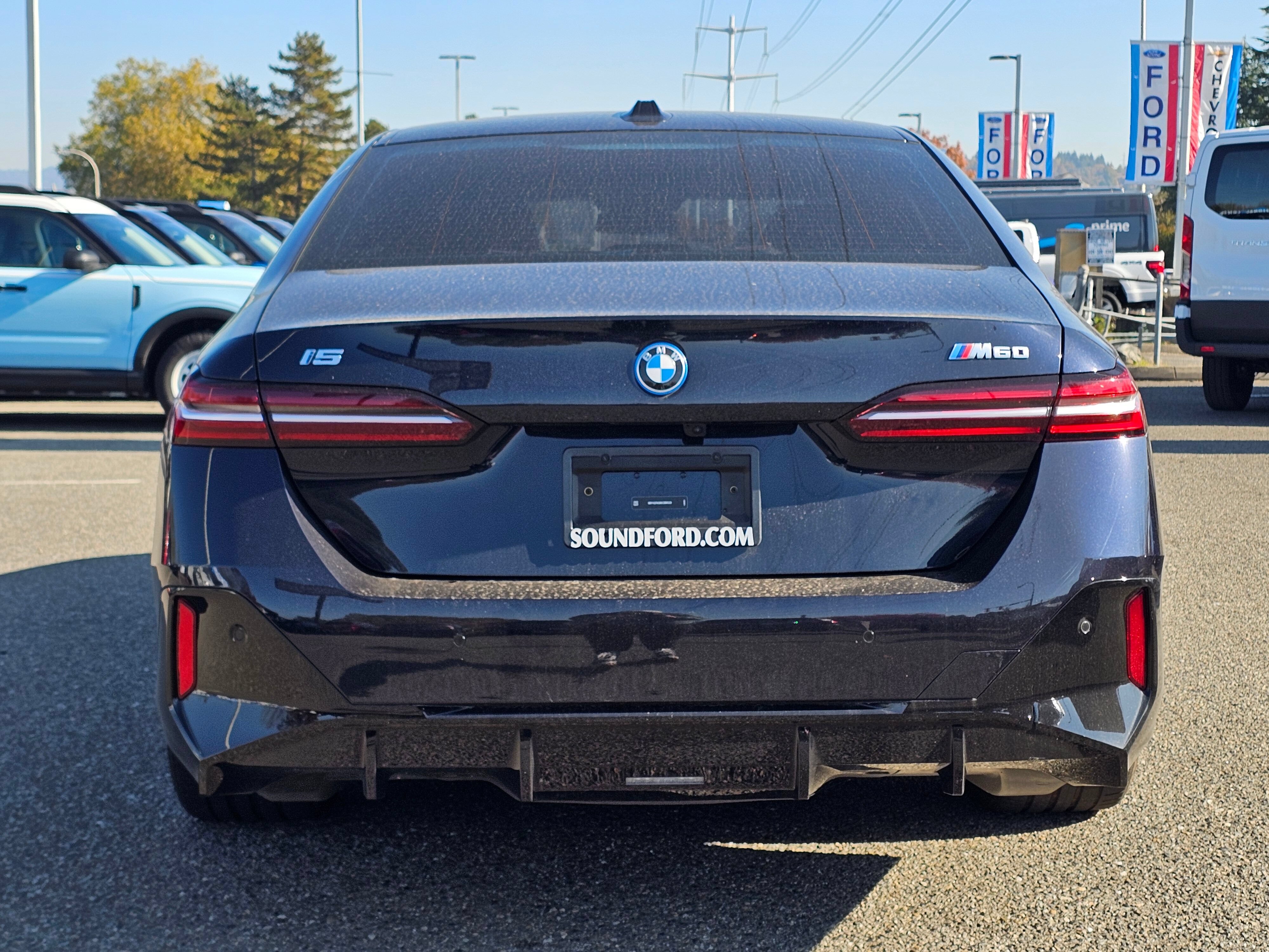 Used 2024 BMW i5 M60 w/ Premium Package AWD/4WD image 5