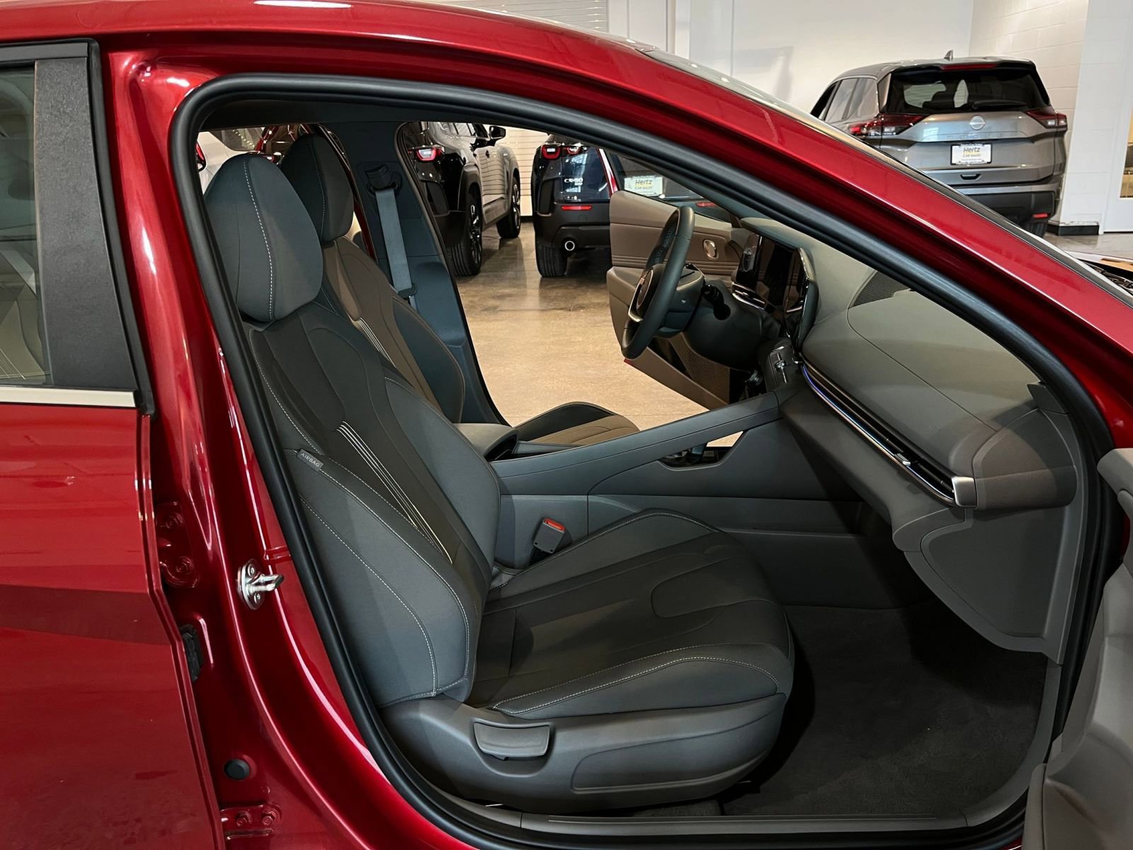 Used 2025 Hyundai Elantra SEL image 37