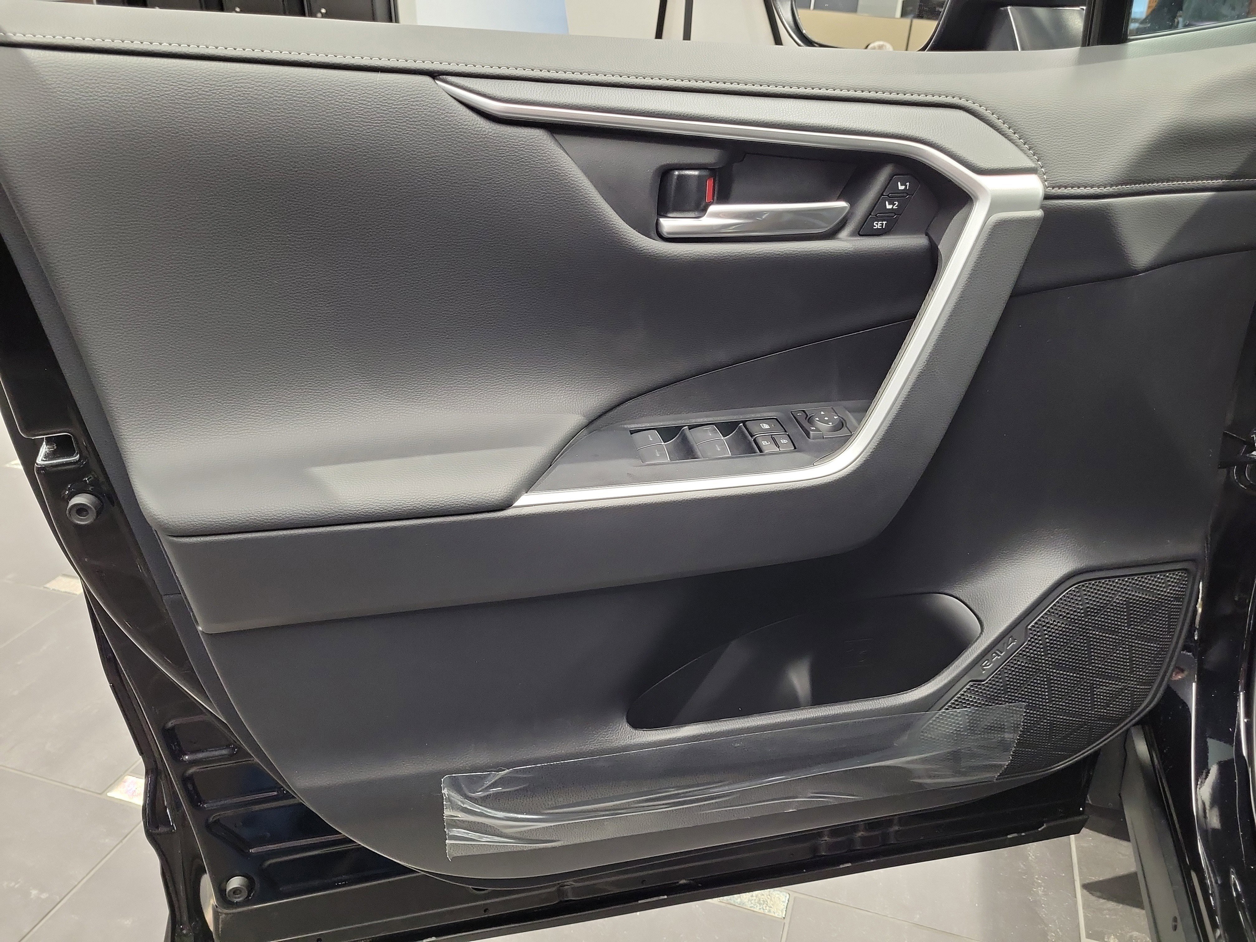 Certified 2025 Toyota RAV4 Limited image 17