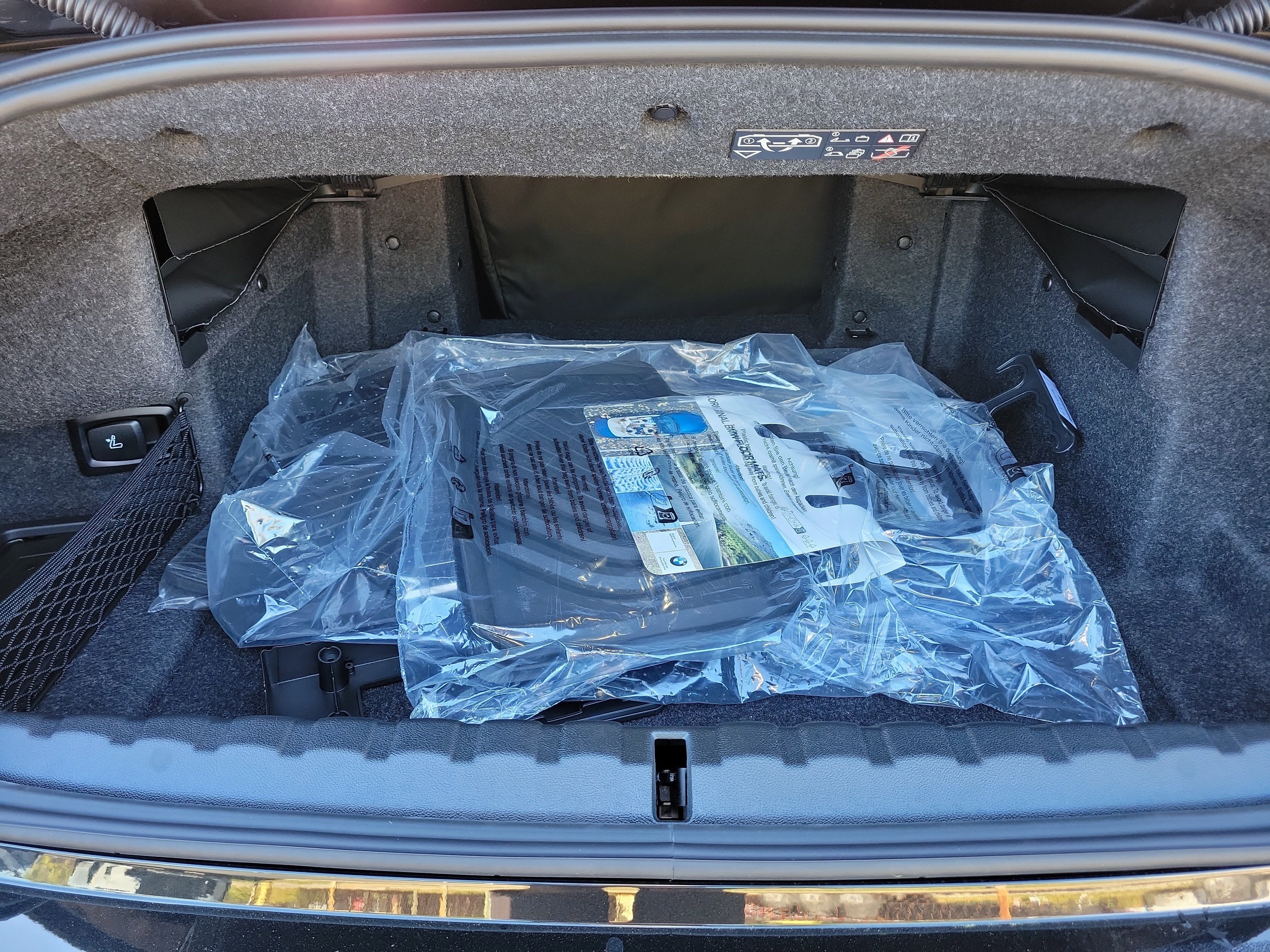 New 2026 BMW 430i Convertible w/ M Sport Package image 6