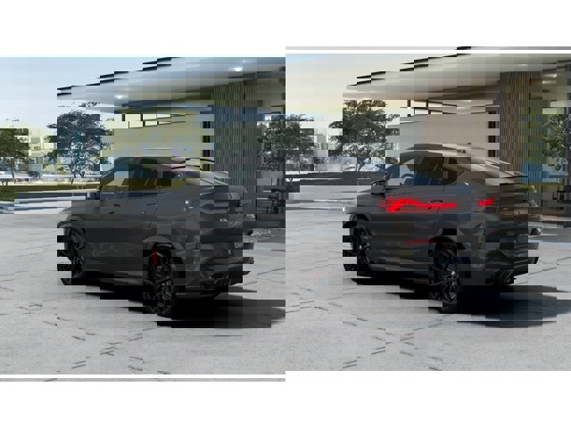 New 2026 BMW X6 M60i w/ Executive Package image 2