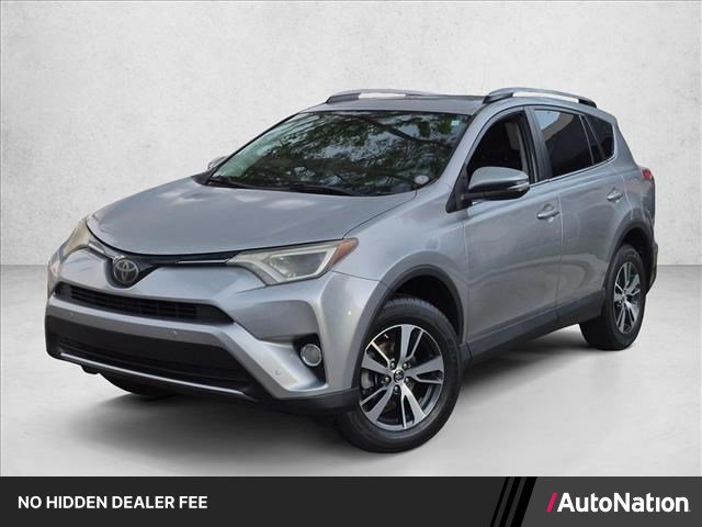 Used 2017 Toyota RAV4 XLE FWD image 1
