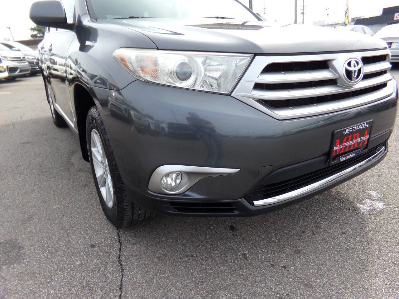 Used 2012 Toyota Highlander SE w/ Tow Pkg image 34