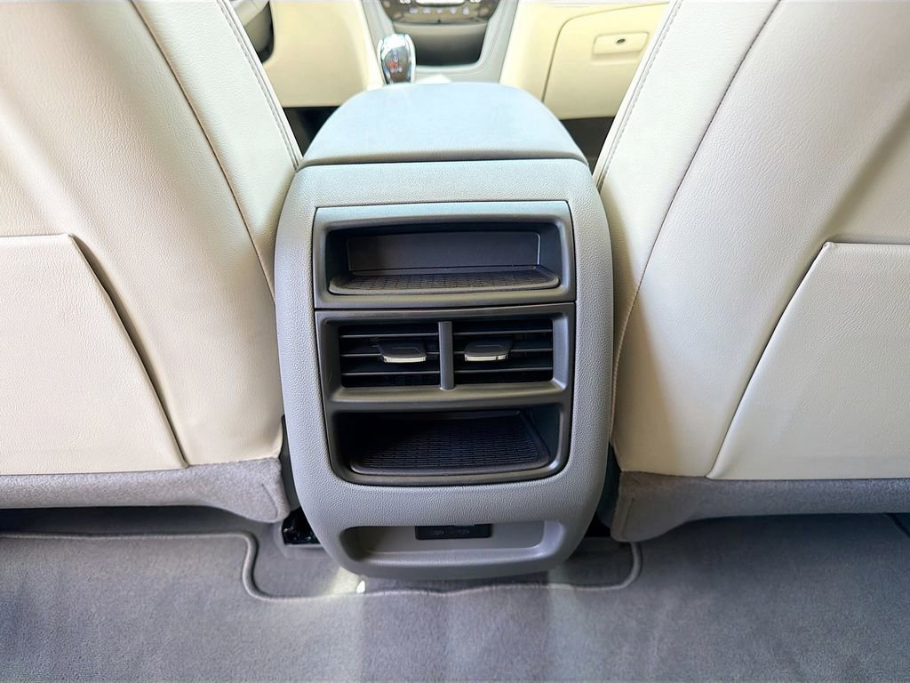 New 2026 Cadillac XT5 Premium Luxury image 25