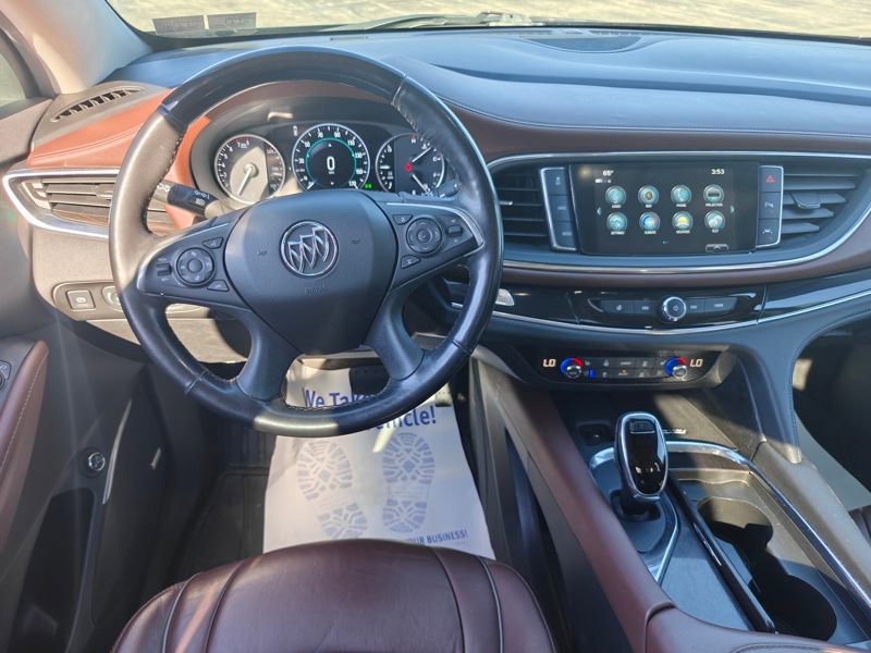 Used 2019 Buick Enclave Avenir w/ Avenir Technology Package image 28