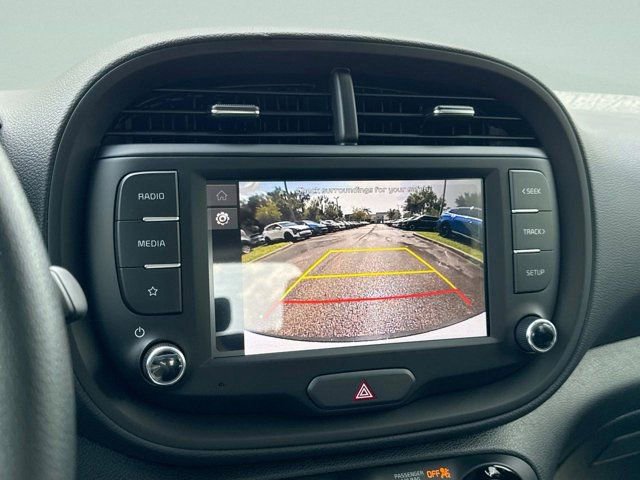 Used 2025 Kia Soul LX w/ LX Technology Package image 19