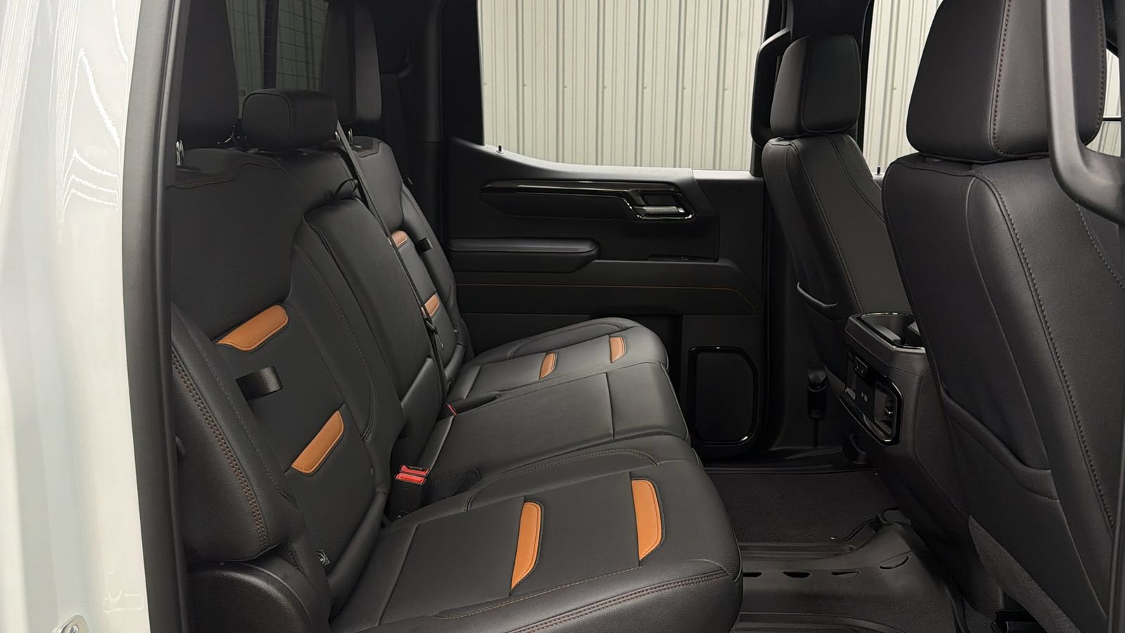 Used 2026 GMC Sierra 1500 AT4 w/ AT4 Premium Package AWD/4WD image 42