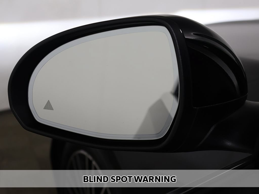 Used 2023 Mercedes-Benz C 300 4MATIC Sedan w/ Exclusive Trim Package image 6
