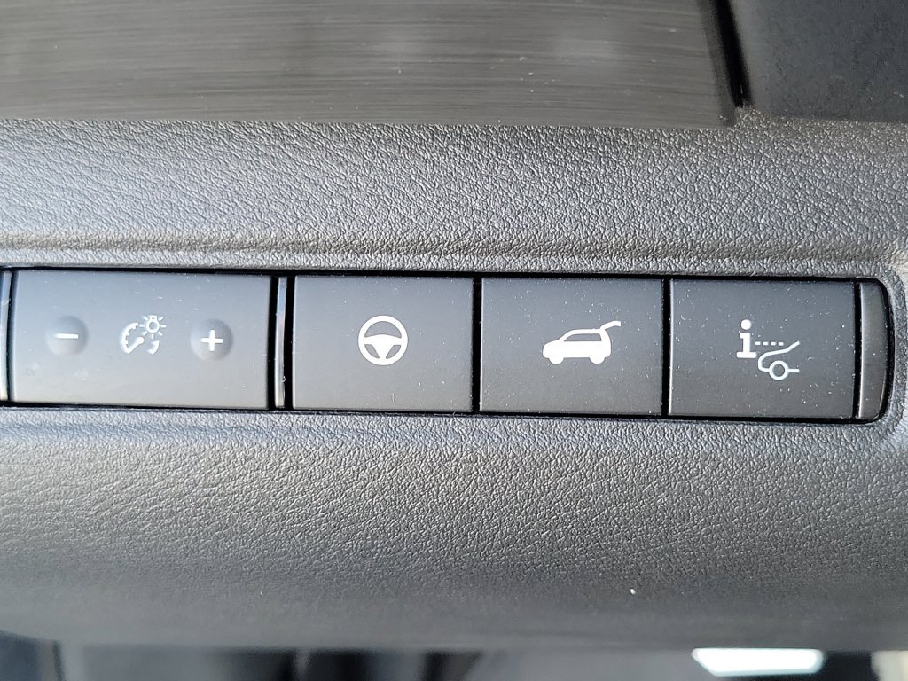 Used 2025 Nissan Pathfinder Platinum w/ Lighting Package (N92) AWD/4WD image 29
