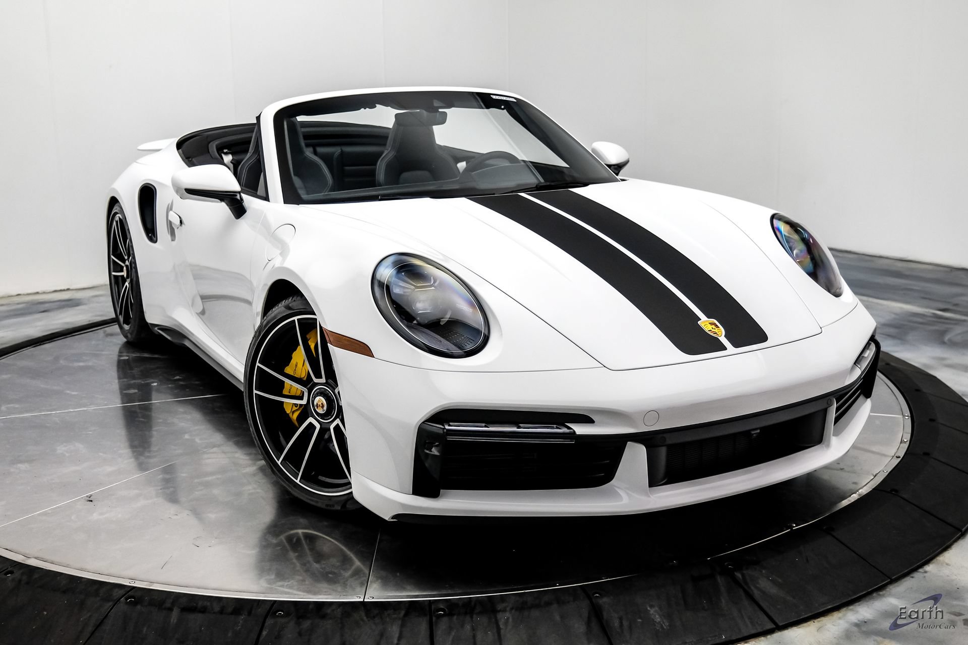 Used 2024 Porsche 911 Turbo S AWD/4WD image 31