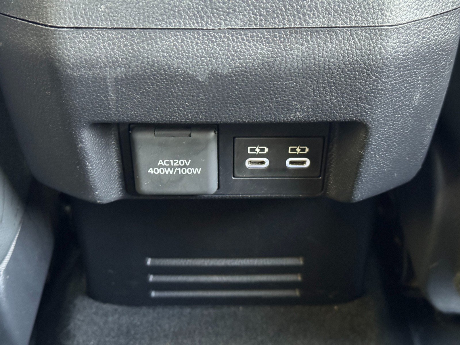 Used 2024 Toyota Tacoma TRD Sport w/ TRD Sport Premium Package AWD/4WD image 36