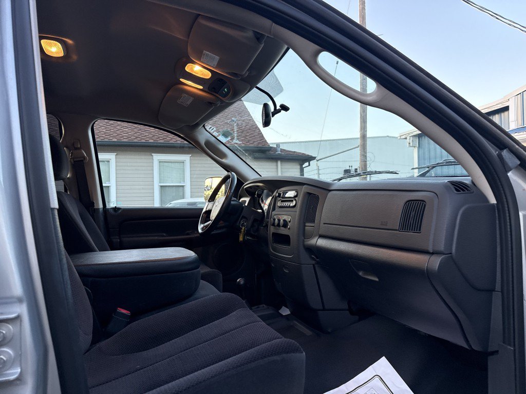 Used 2005 Dodge Ram 2500 Truck SLT w/ Quad Cab Big Horn Value Group AWD/4WD image 19