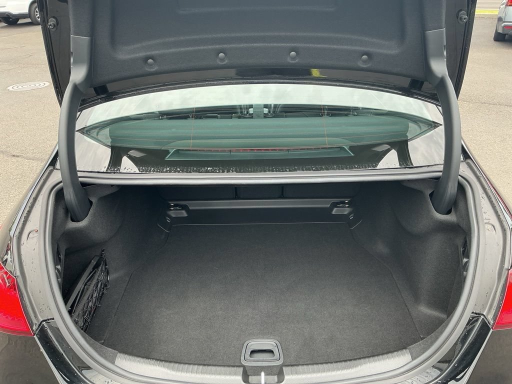 Used 2025 Mercedes-Benz C 300 4MATIC Sedan image 23