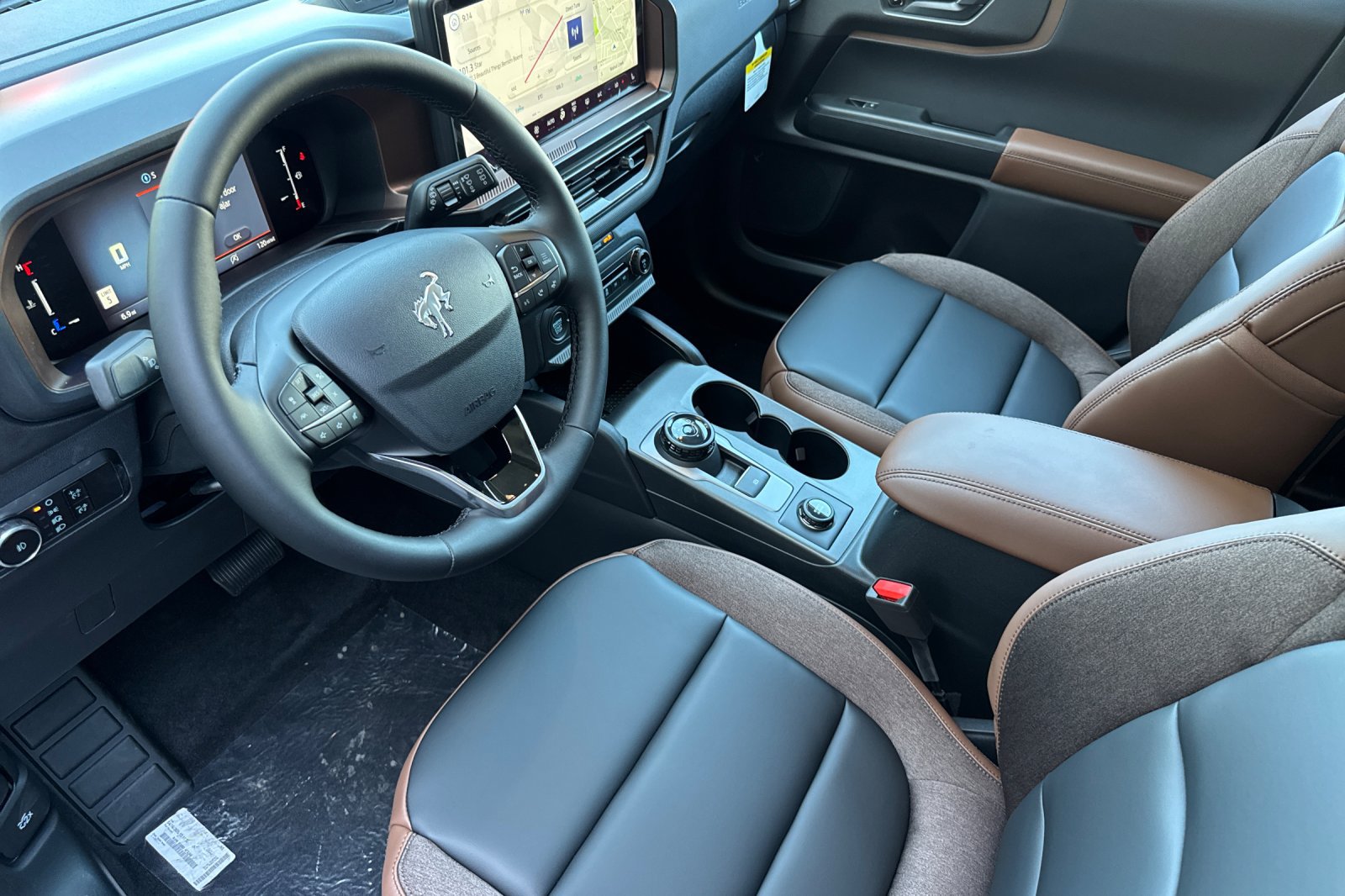 New 2026 Ford Bronco Sport Outer Banks w/ Outer Banks Tech Package+ AWD/4WD image 7