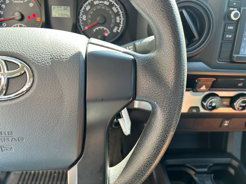 Used 2017 Toyota Tacoma SR image 21
