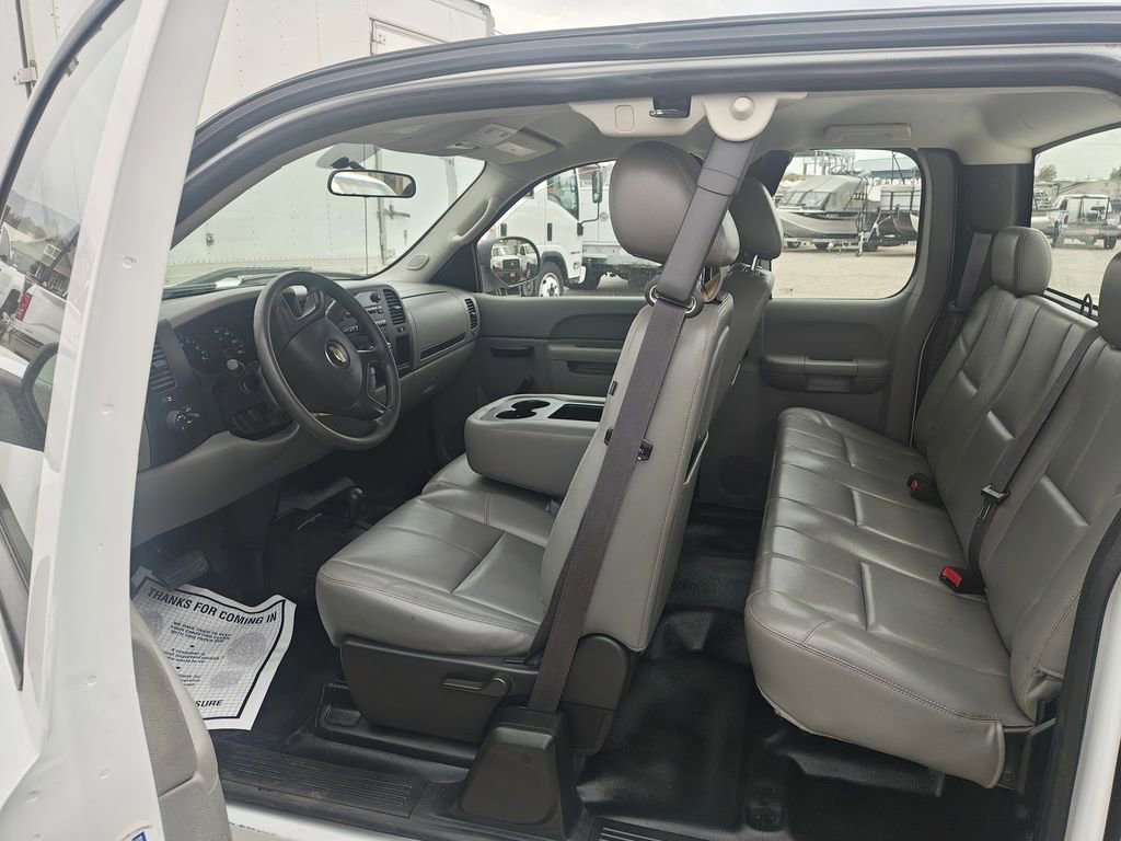 Used 2013 Chevrolet Silverado 1500 W/T w/ Skid Plate Package image 4