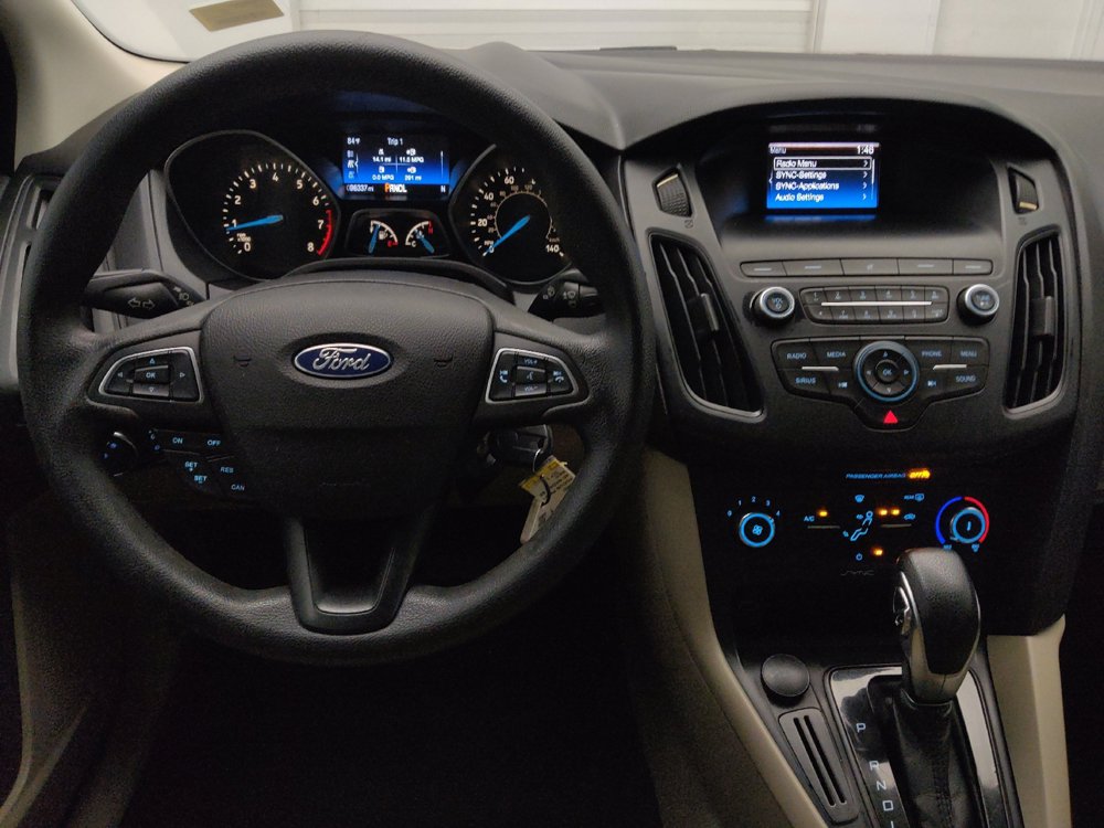 Used 2018 Ford Focus SE FWD image 22