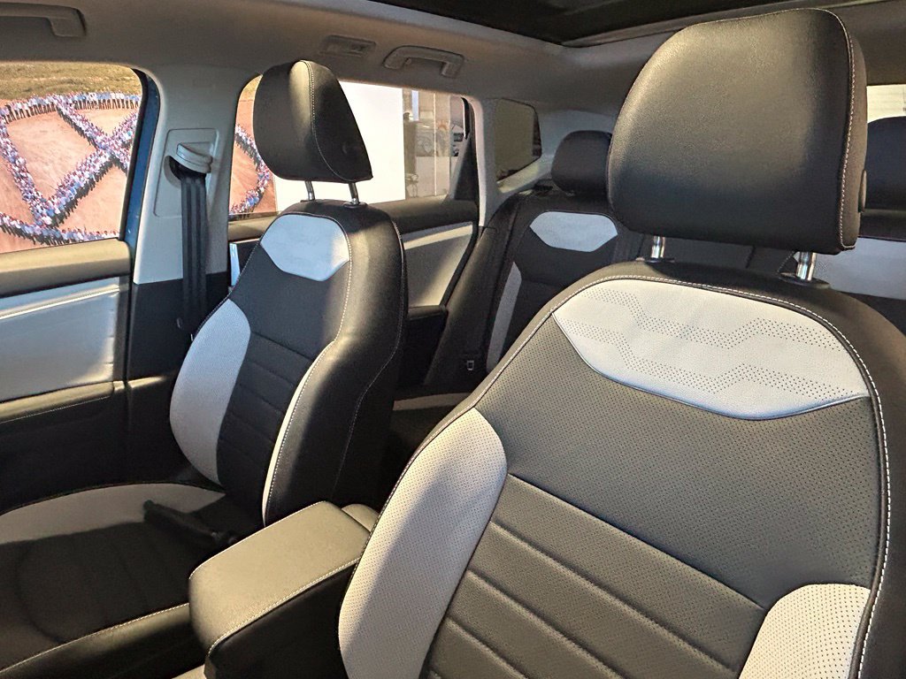 New 2026 Volkswagen Taos SEL AWD/4WD image 16