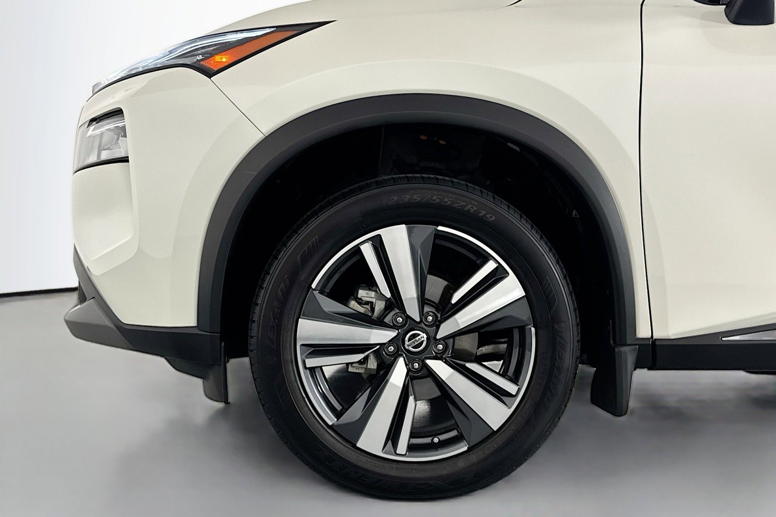 Used 2021 Nissan Rogue SL image 9