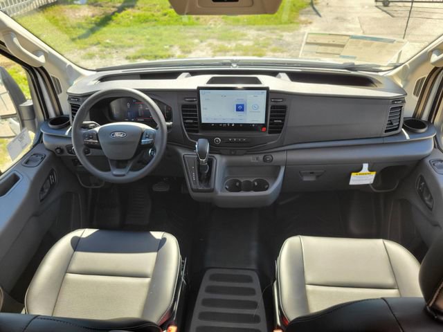 New 2026 Ford Transit 250 148 Medium Roof w/ Load Area Protection Package RWD image 11