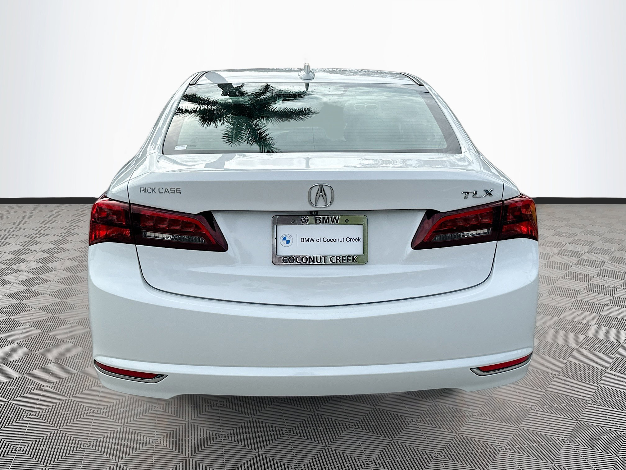 Used 2015 Acura TLX w/ Technology Package image 6