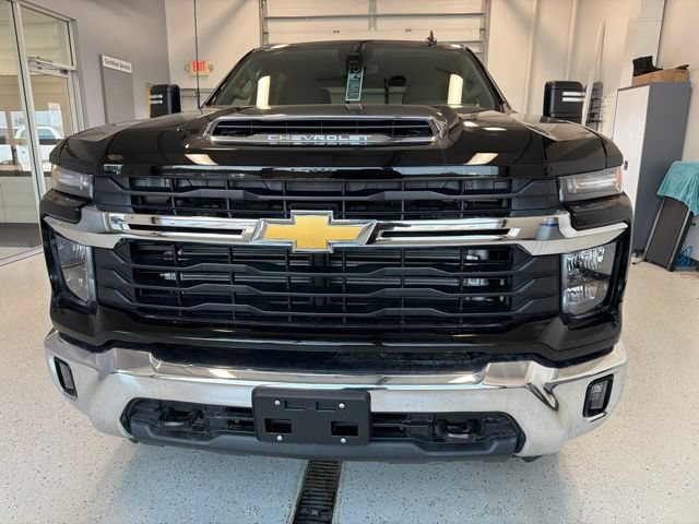 New 2026 Chevrolet Silverado 3500 LT AWD/4WD image 11