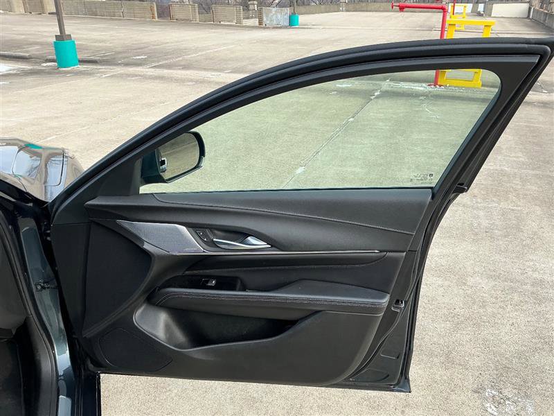 Used 2020 Cadillac CT4 Luxury w/ Sun And Sound Package AWD/4WD image 35