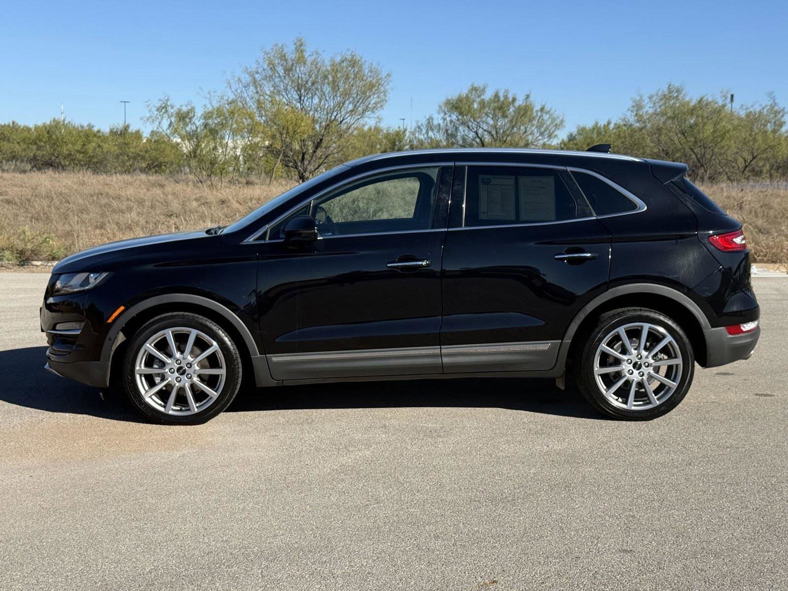 Used 2019 Lincoln MKC Reserve w/ MKC Technology Package image 2