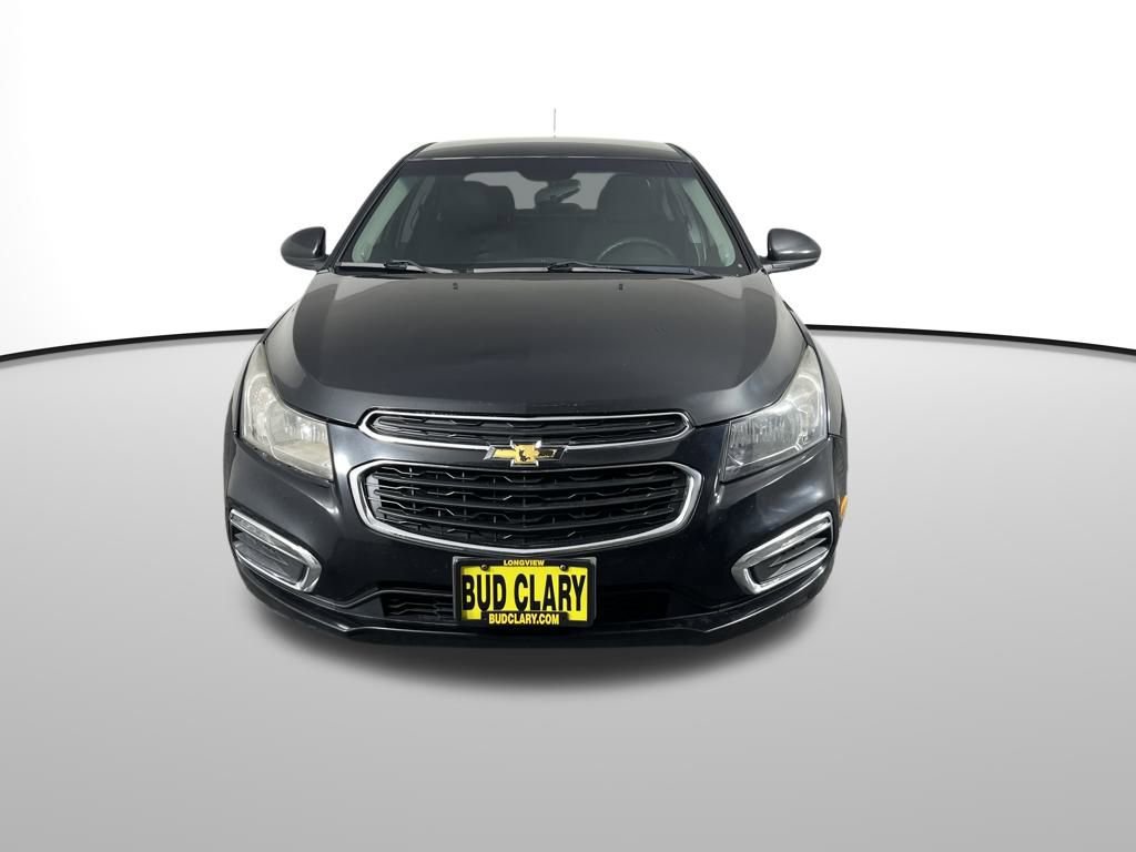 Used 2015 Chevrolet Cruze LT w/ Technology Package image 3
