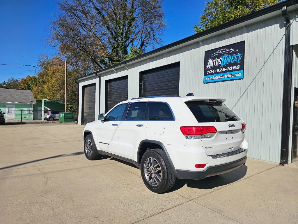 Used 2017 Jeep Grand Cherokee Limited image 17
