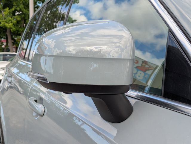 Certified 2026 Volvo XC90 B6 Plus w/ Protection Package Premier AWD/4WD image 15