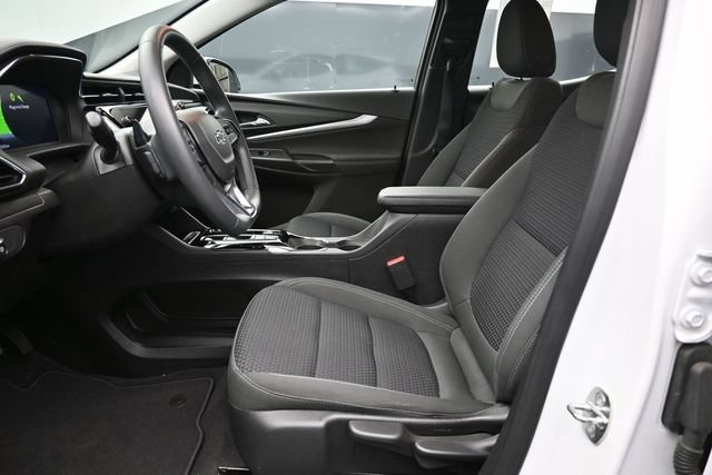 Used 2023 Chevrolet Bolt EUV LT w/ Driver Confidence Package FWD image 12