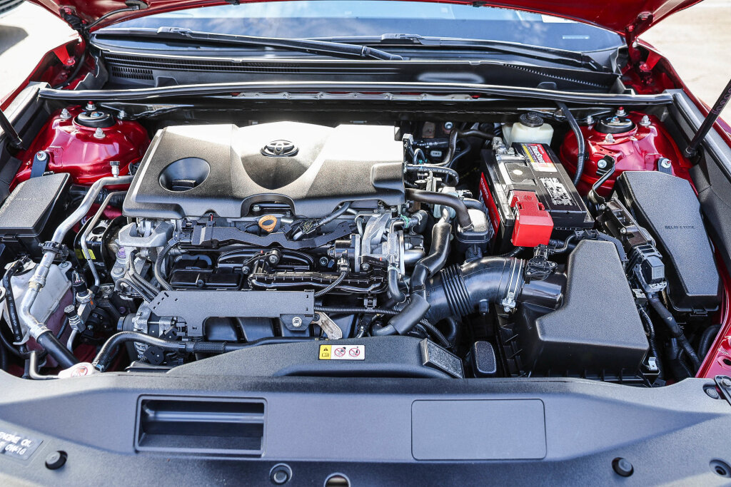 Used 2018 Toyota Camry XSE FWD image 17