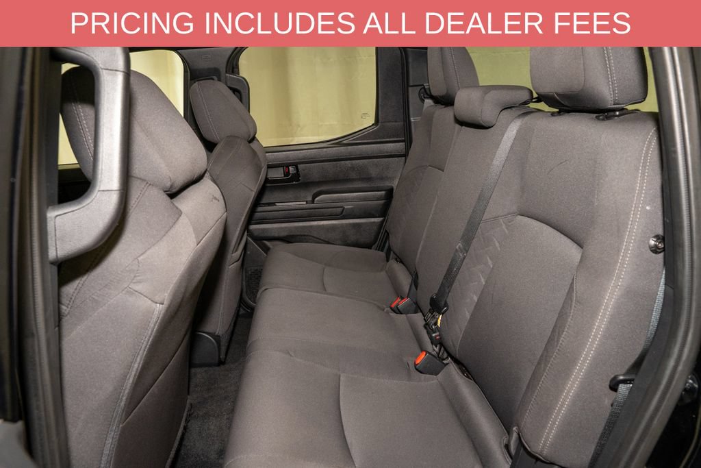 Certified 2025 Toyota Tacoma SR5 AWD/4WD image 7
