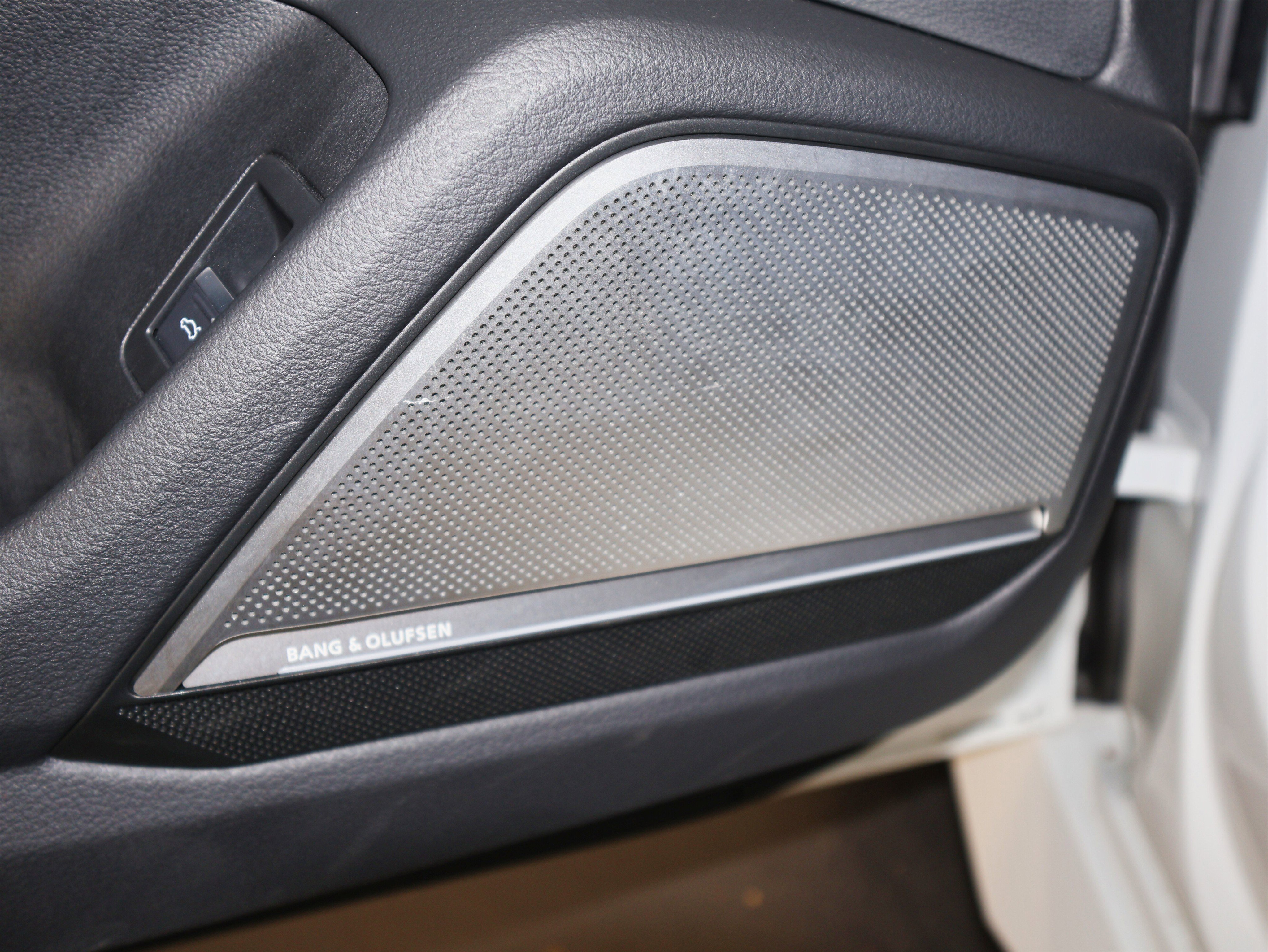 Used 2021 Audi RS 6 w/ Executive Package image 27