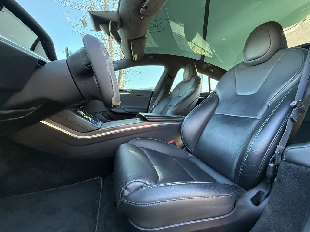 Used 2021 Tesla Model S Plaid image 21