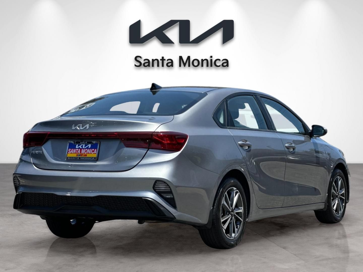 Certified 2023 Kia Forte LXS w/ LXS Technology Package FWD image 7