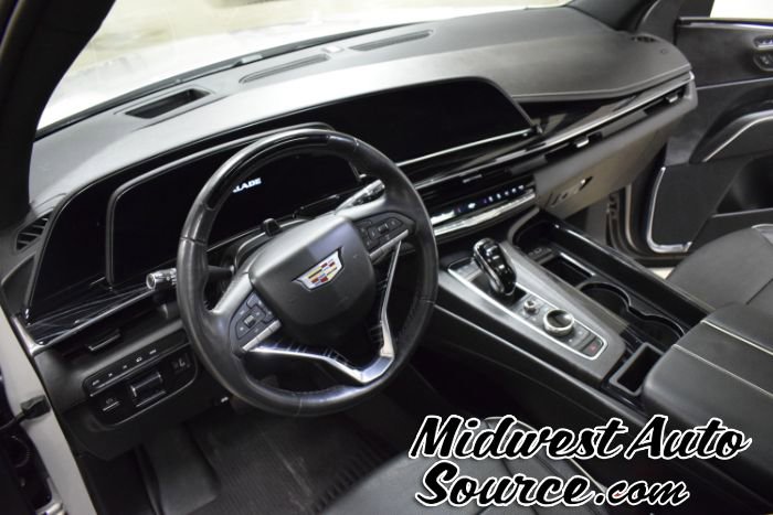 Used 2023 Cadillac Escalade ESV Sport w/ LPO, Illumination Package image 14