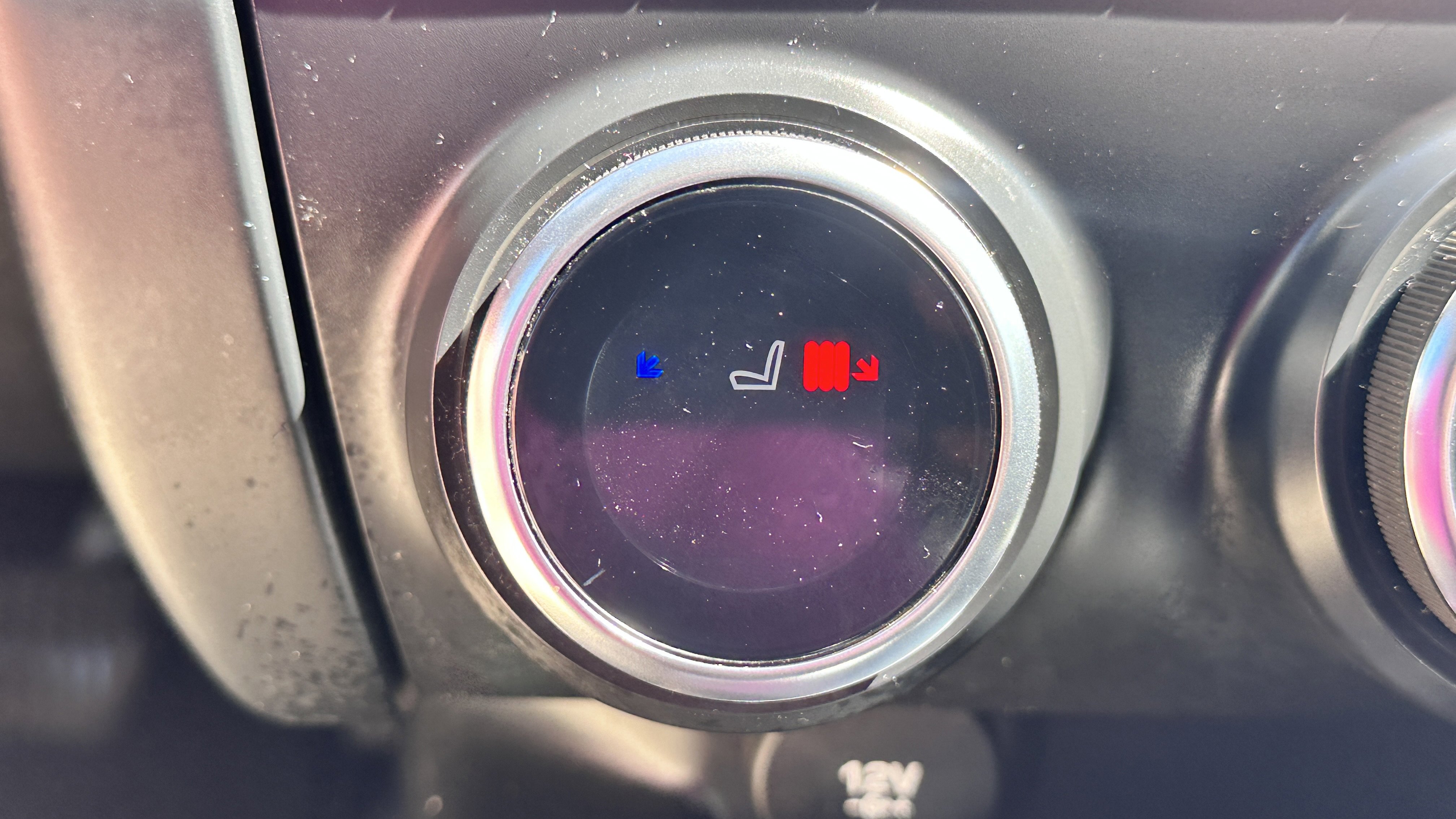 Used 2018 Jaguar E-PACE S AWD/4WD image 6