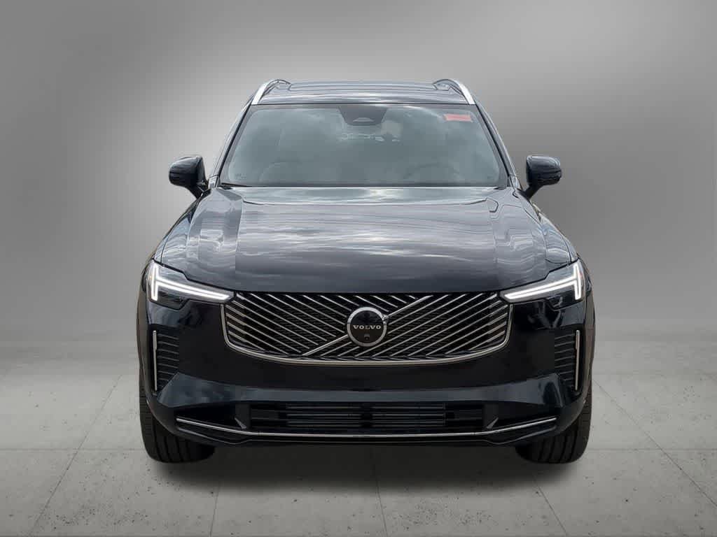 New 2026 Volvo XC90 T8 Plus w/ Protection Package Premier AWD/4WD image 9