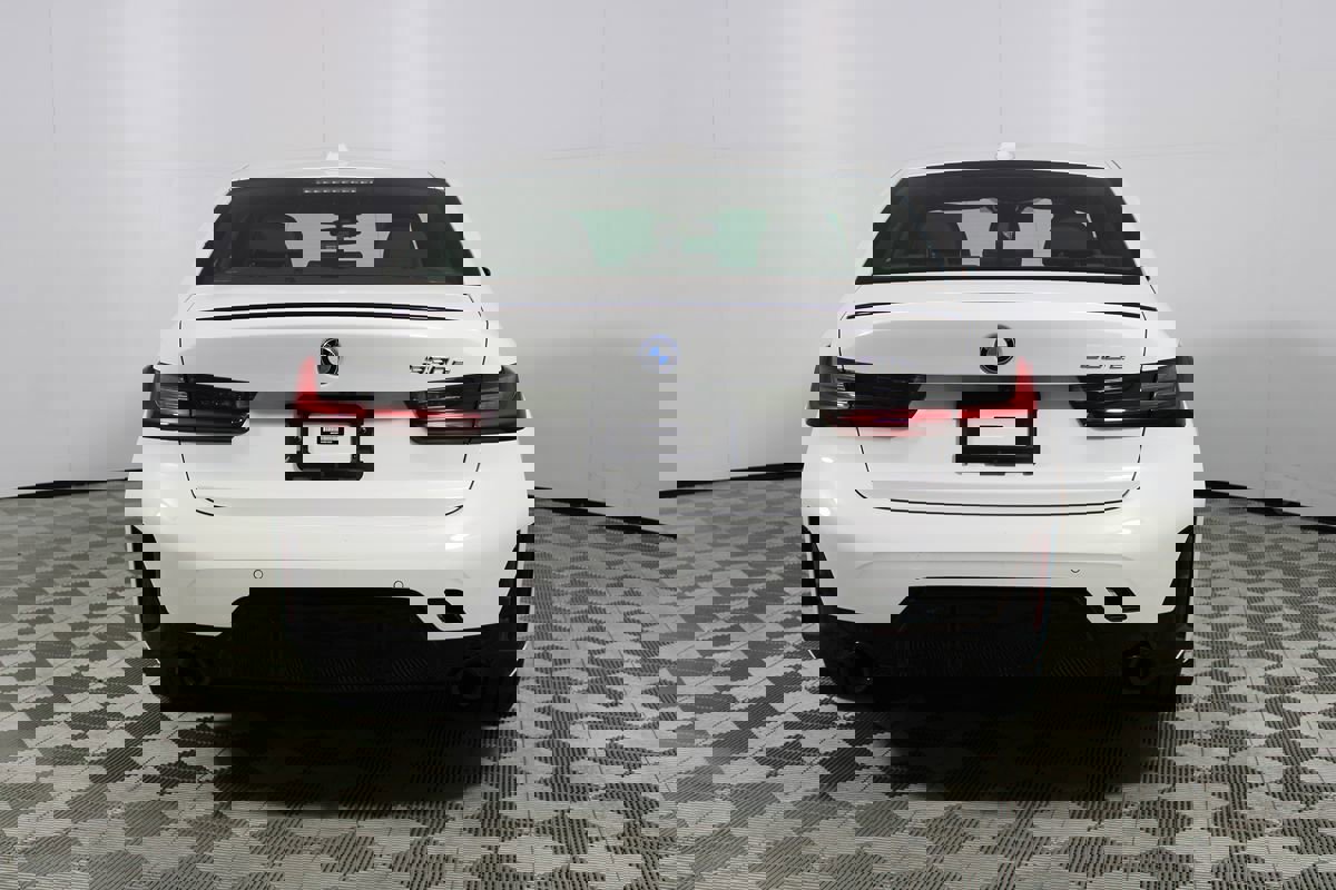 Used 2023 BMW 330e w/ M Sport Package image 34