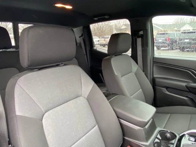 Used 2025 Chevrolet Colorado Trail Boss w/ Midnight Edition image 23