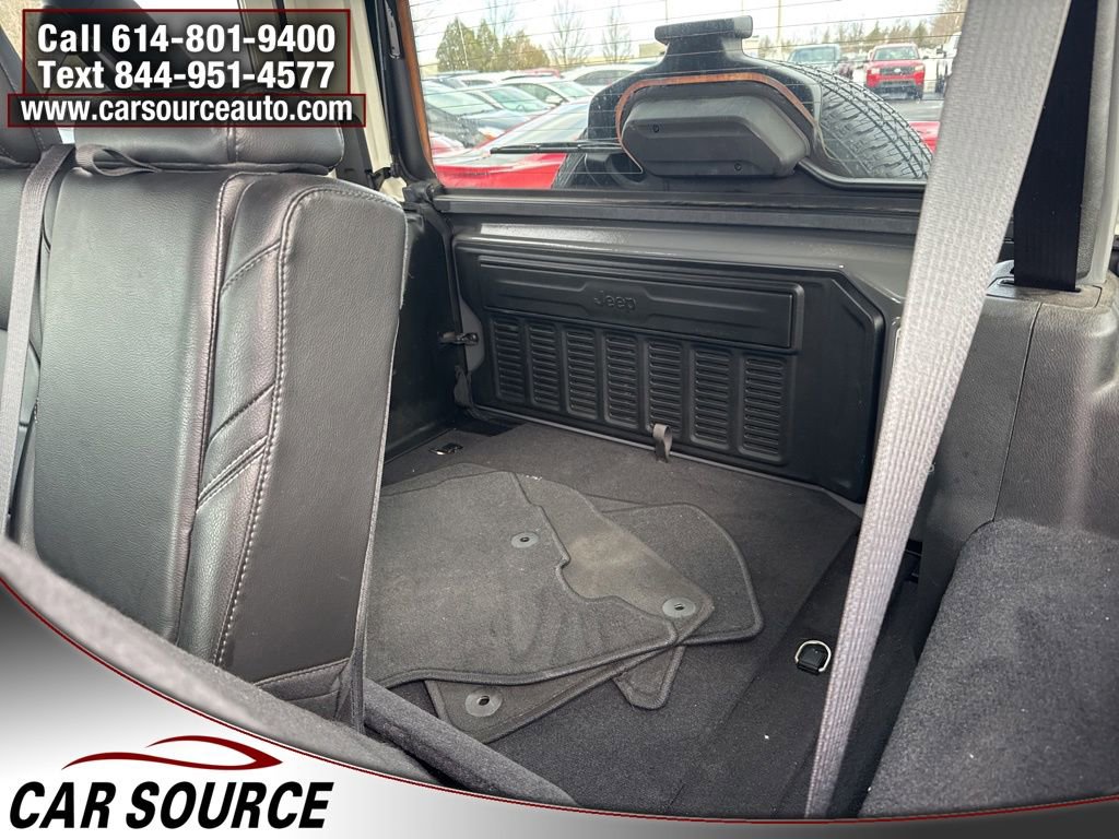 Used 2021 Jeep Wrangler Unlimited Sahara w/ Cold Weather Group image 35