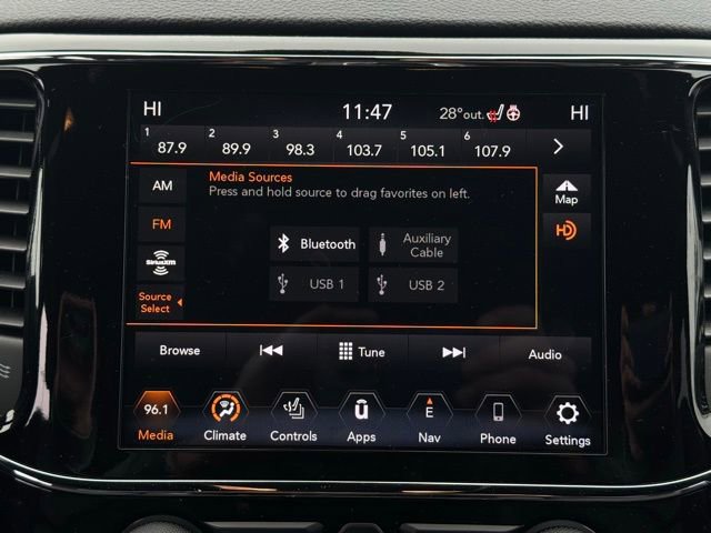 Used 2019 Jeep Grand Cherokee Limited image 35