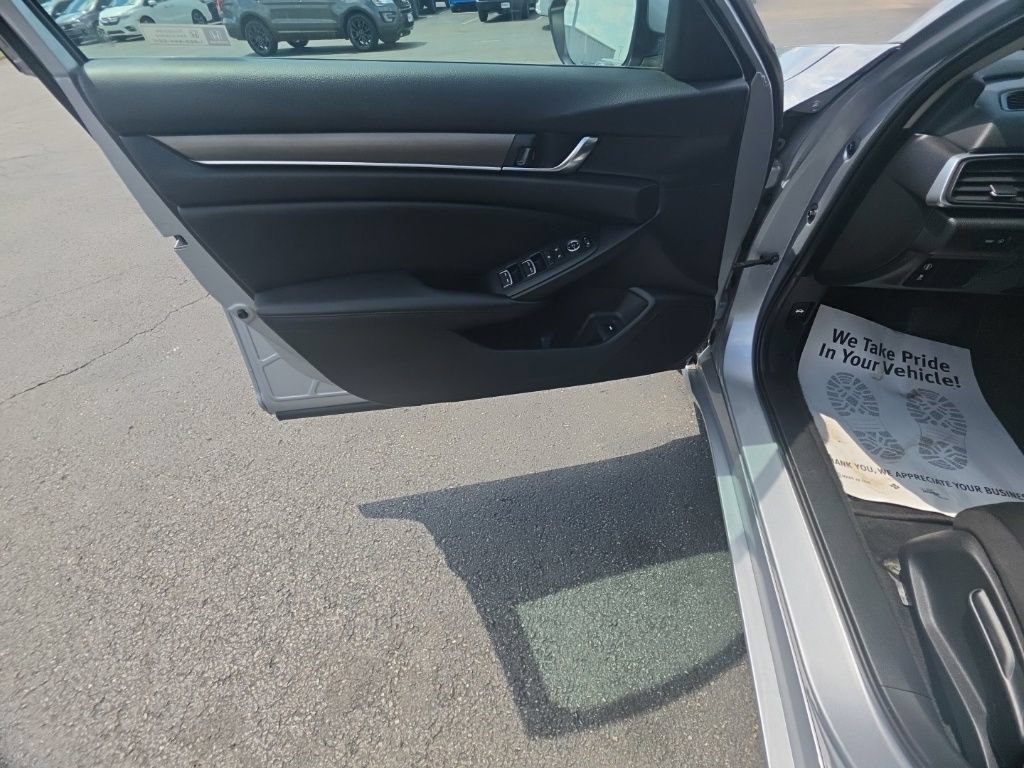 Used 2021 Honda Accord LX image 10