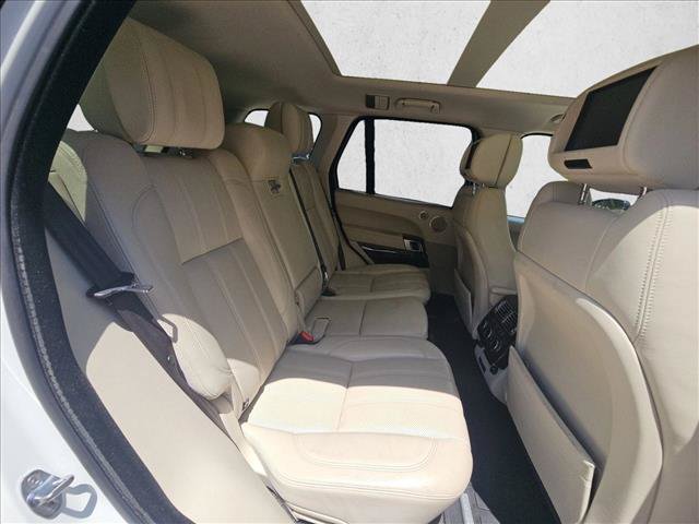 Used 2016 Land Rover Range Rover HSE AWD/4WD image 17